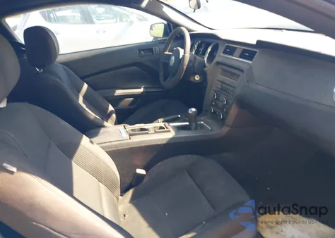 2012 Ford Mustang V6 из США, поврежденный, VIN 1ZVBP8AM3C5253726